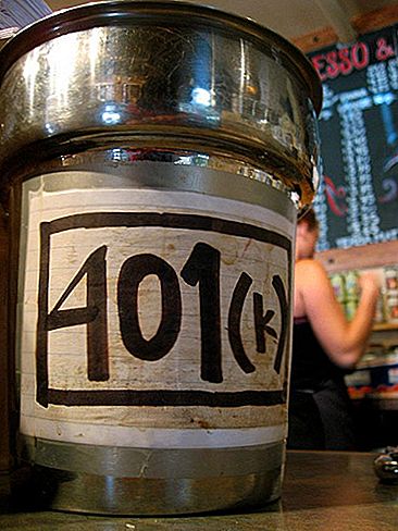 401K早期撤退罰金：あなたが知る必要があるもの