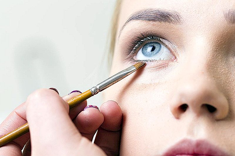 Penguji Kosmetik Adakah Kasar. Berikut adalah Cara Mencuba Makeup Tanpa Mereka