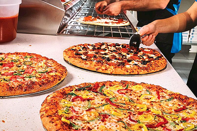 Domino's 150K Hotspot Akan Memuaskan Cravings Pizza Anda di Taman, Pantai - Makanan