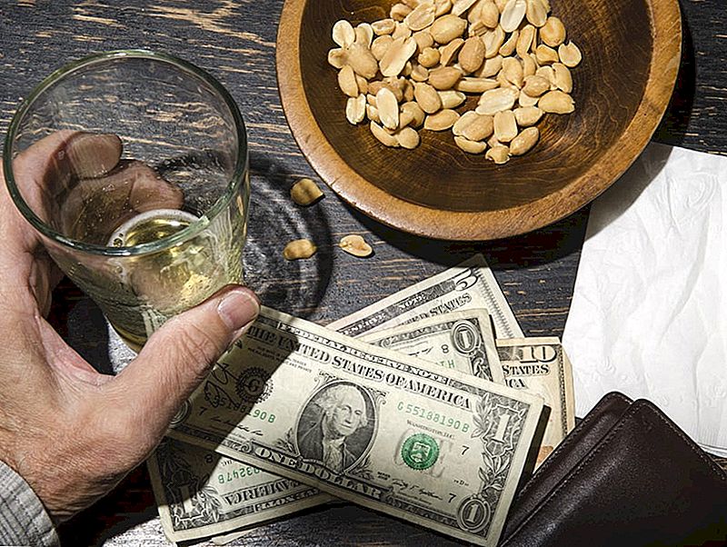 Bagaimana saya mendapat bir percuma & membuat $ 5,000 / bulan dengan mengawal kedai minuman keras