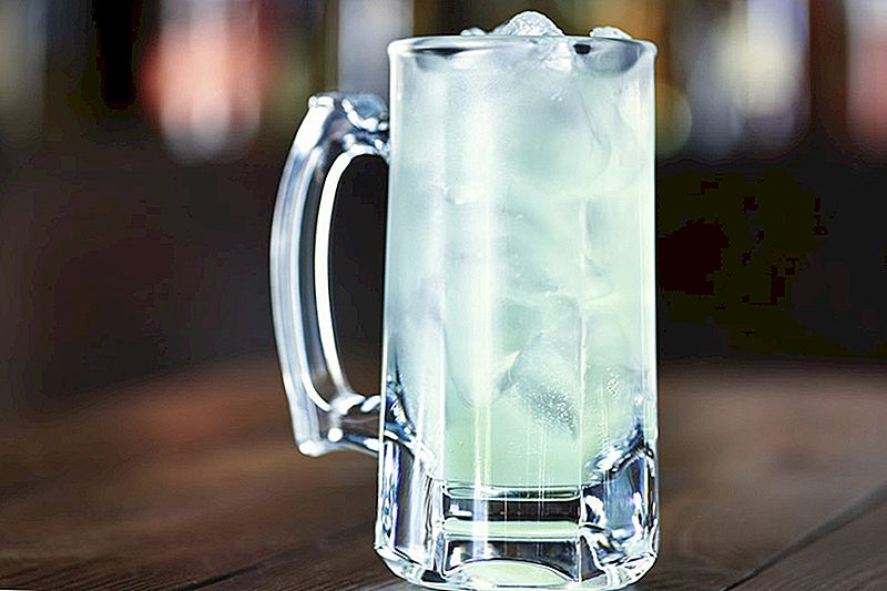 Toto Applebee's $ 1 Margarita Deal vám pomůže zapomenout na váš místní potápěčský bar