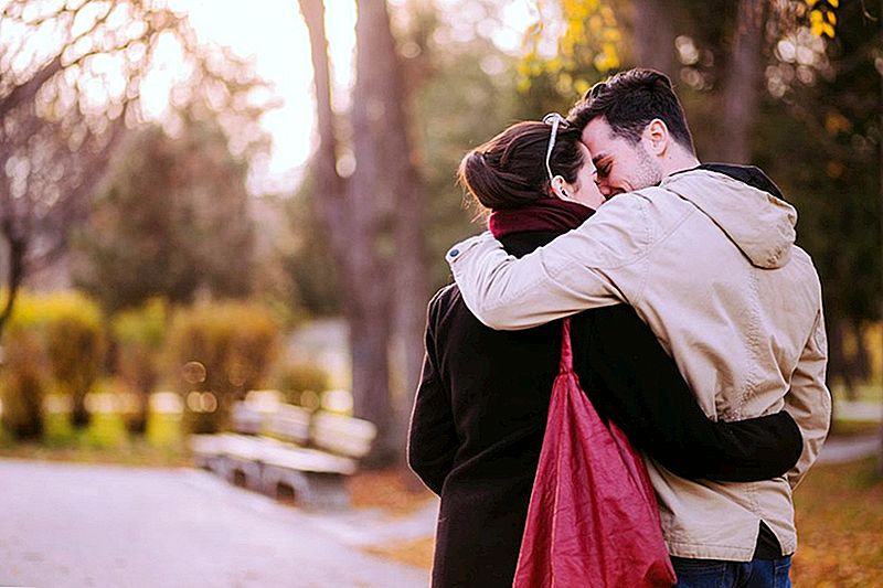 Certo che c'è amore, ma qui ci sono altri 5 vantaggi di essere sposati con uno studente
