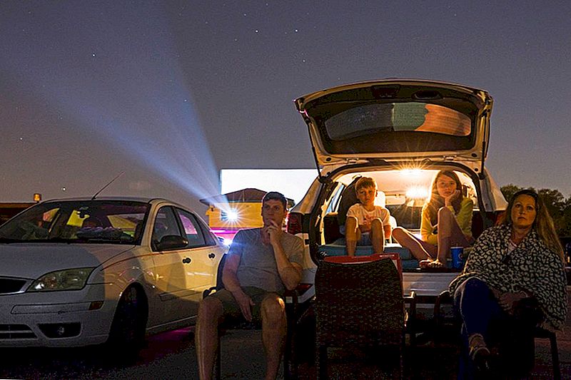 這裡有8種方式可以讓您享受駕駛樂園的夏日樂趣