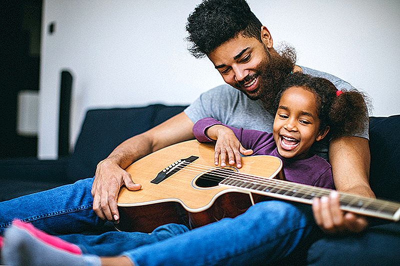 19 volných způsobů, jak se váš táta cítit jako král světa Tento Deň otce