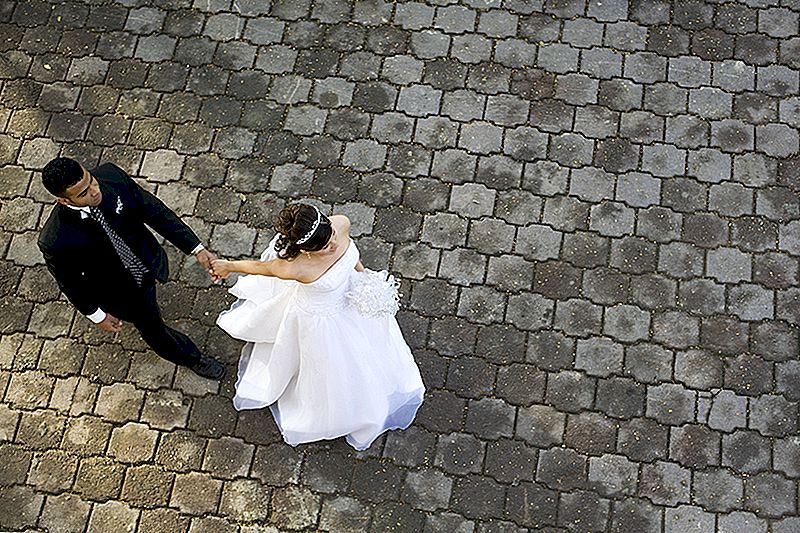Zasvěcené tipy pro plánování vašeho svatbu: poradce pro úsporu peněz za 20 let