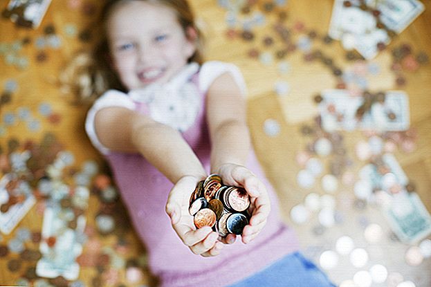 9個關於培養沒有被寵壞的金錢聰明孩子的專家提示