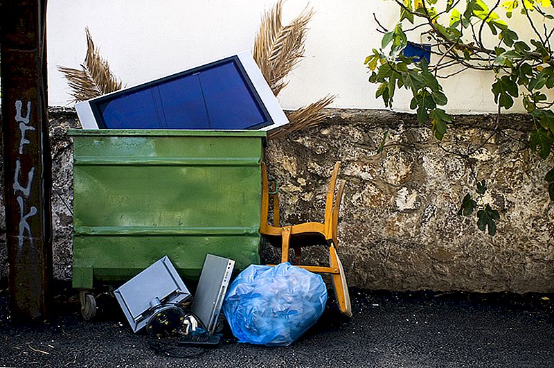 5 Dumpster-Diving Treasures I Upcycled untuk $ 30 atau Kurang