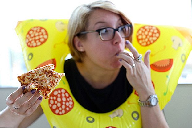 6 Cara Mudah untuk Simpan Wang pada Setiap Perintah Pizza Domino Anda