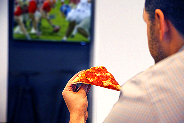 Love College Sports? Pizza Hut kan betale dig $ 50.000 for at rejse landet
