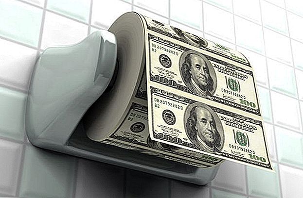 Zastavte spláchnutí hotovosti: 4 způsoby, jak ušetřit až 125 dolarů za rok s toaletou