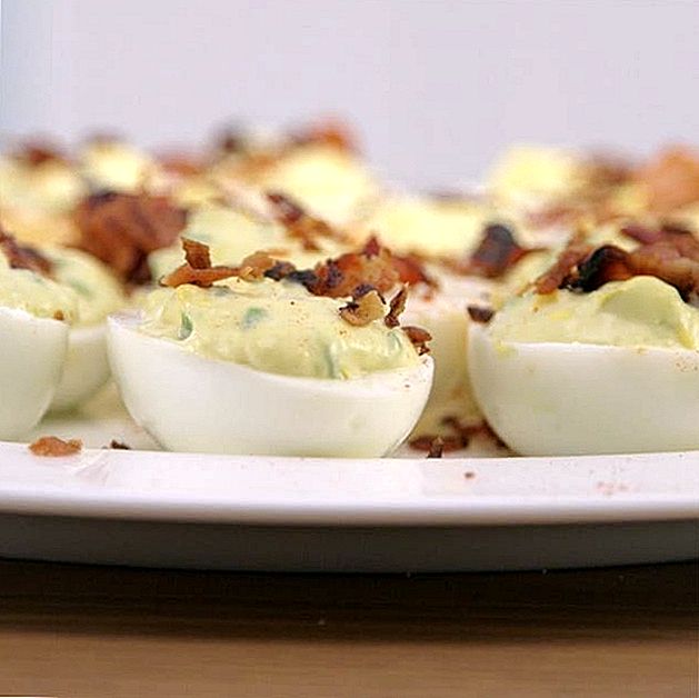 Tyto Jalapeno Bacon Deviled vejce jsou skuteční vítěz Super Bowl tento rok (VIDEO)